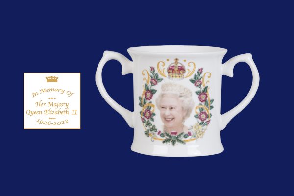 Queen Elizabeth II Commemorative Double Handle Tankard Mug - Image 2